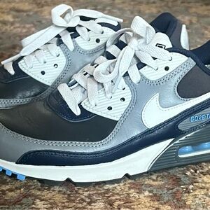 Nike Air Max Navy and White Sneakers